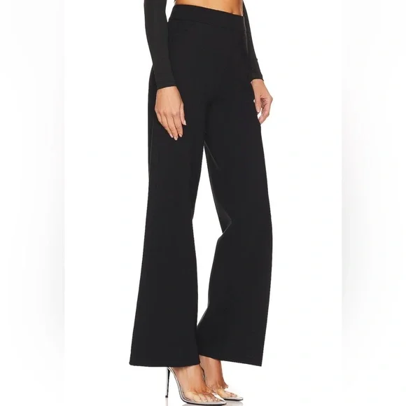 SPANX SPANXsmooth™ PerfectFit Ponte Wide Leg Pant in
Classic Black NWOT S - Picture 3 of 16